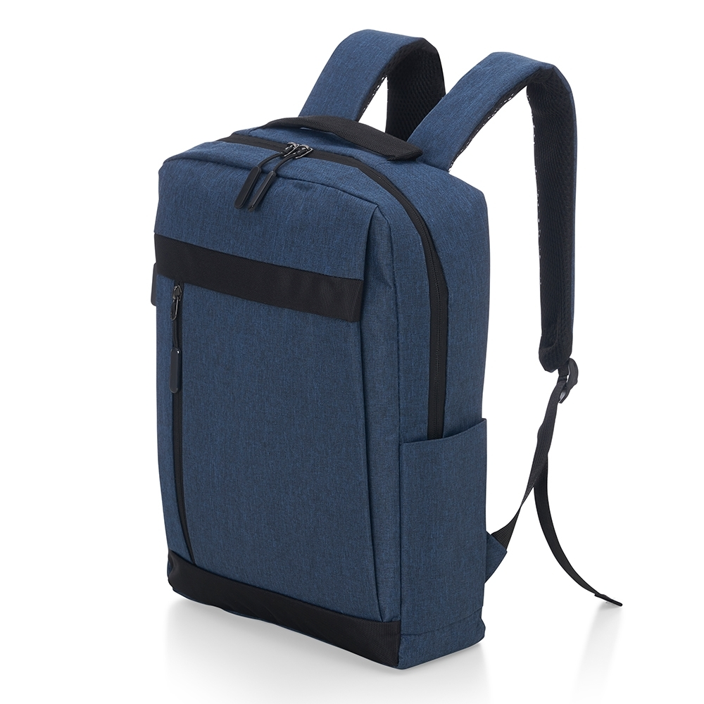 MOCHILA DE NYLON USB 18L - 4Unik
