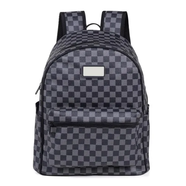 MOCHILA EM PVC - XADREZ - 4Unik