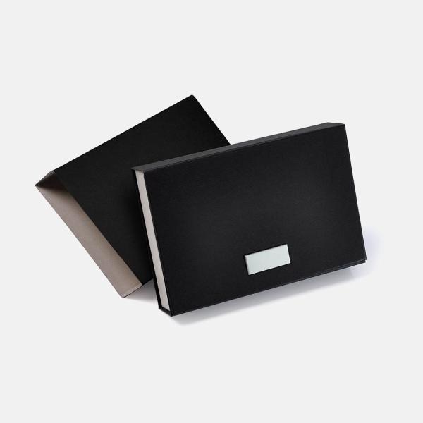 JOGO DE CARTAS E DADOS COM ESTOJO PRETO RÍGIDO - 2 JOGOS - 4Unik