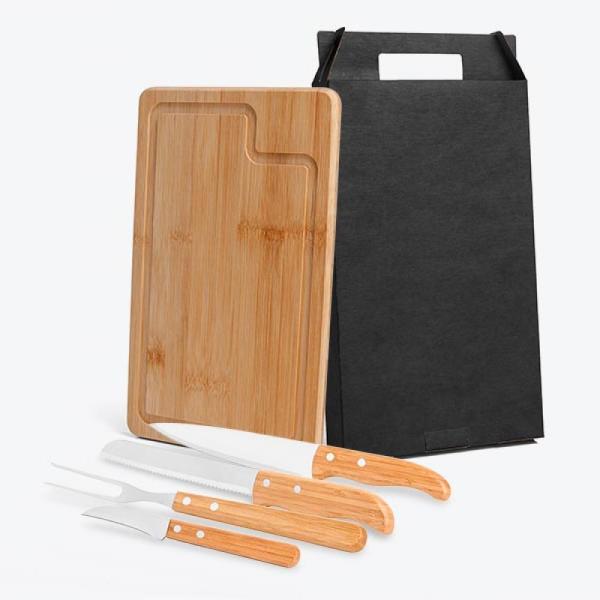 KIT PARA CHURRASCO EM BAMBU COM TÁBUA E FACAS LEGUMES, PÃO - 4Unik