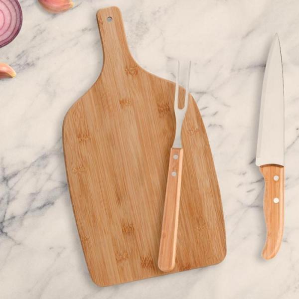 KIT PARA COZINHA EM BAMBU COM TÁBUA E FACAS - 3 PÇS - 4Unik