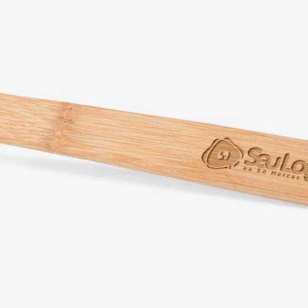 KIT UTENSÍLIOS EM BAMBU 30 CM COM AVENTAL - 5 PÇS - 4Unik